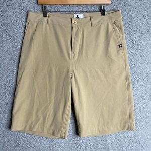 DC Shoes Co Men's Sz 34 Chino Shorts Flat Front Tan Skate RN#93220
